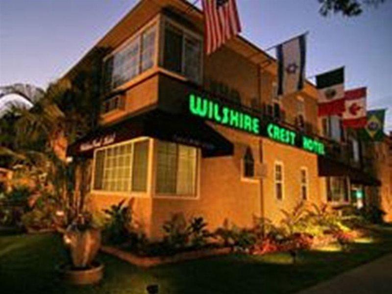 Wilshire Crest 3*