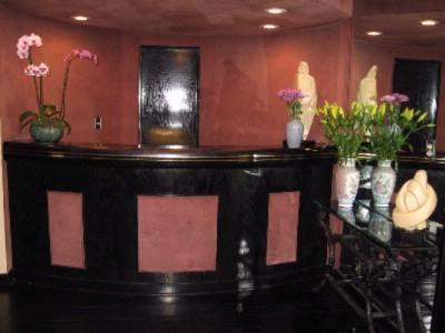 Hotel Wilshire Crest