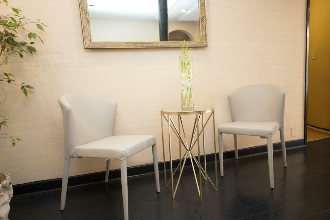 Wilshire Crest 3* Los Angeles
