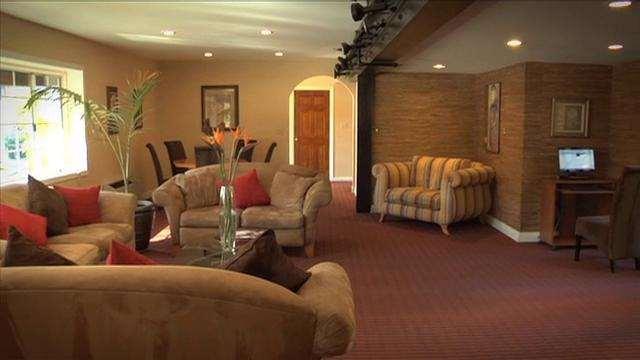 Hotel Wilshire Crest